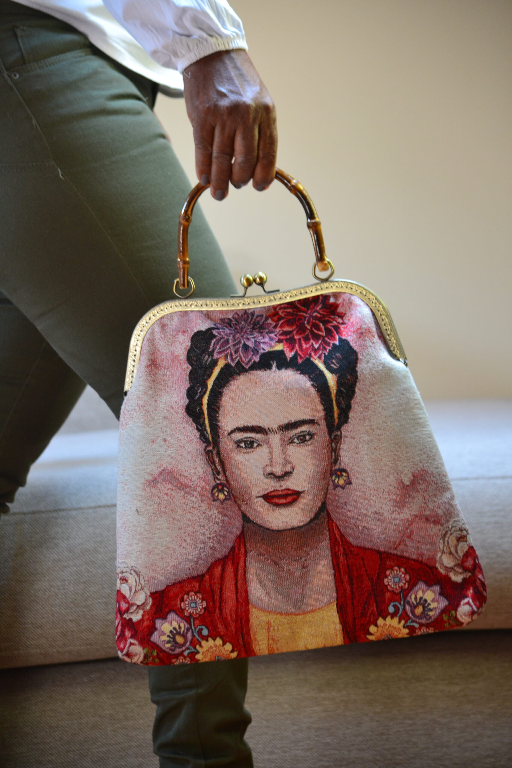 Borsa artigianale in tessuto. Borsa April - Frida